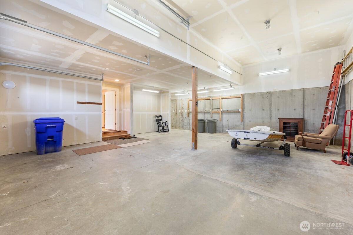 27826 Manzanita Beach Road Southwest Vashon, WA 98070 - Photo 26 of 31 Gallery Image 26