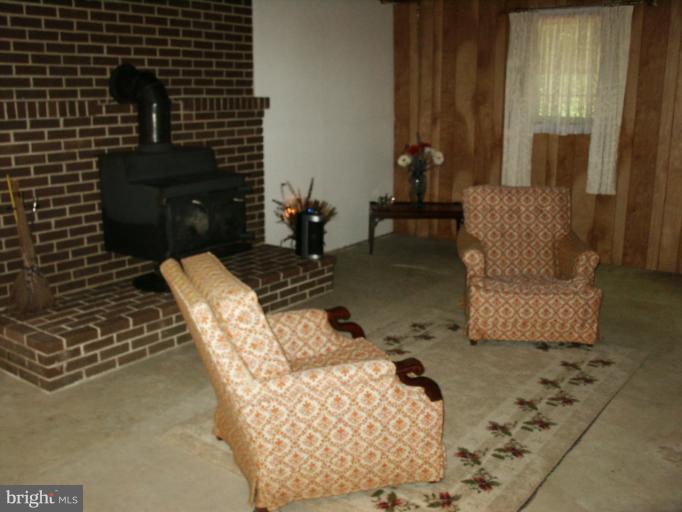 2706 Overview Road Hampstead, MD 21074 - Photo 12 of 21 Family Room