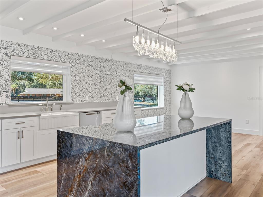 9865 Southwest 74th Avenue Ocala, FL 34476 - Photo 16 of 79