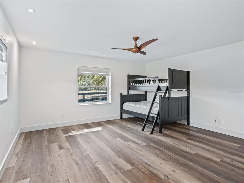 9865 Southwest 74th Avenue Ocala, FL 34476 - Photo 34 of 79