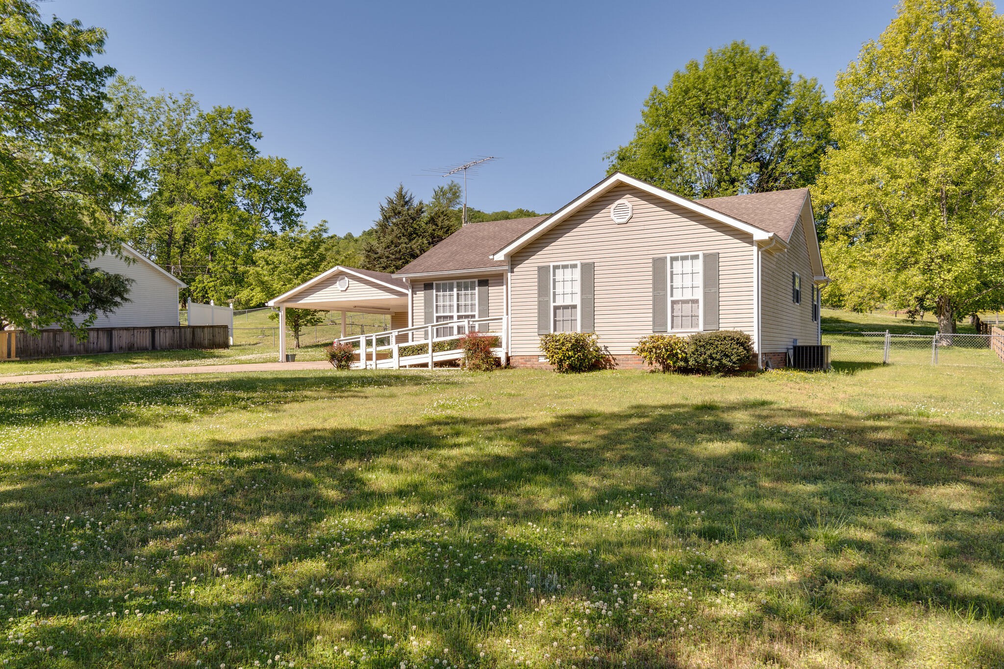 730 Abernathy Road Lynnville, TN 38472 - Photo 2 of 28 Gallery Image 2