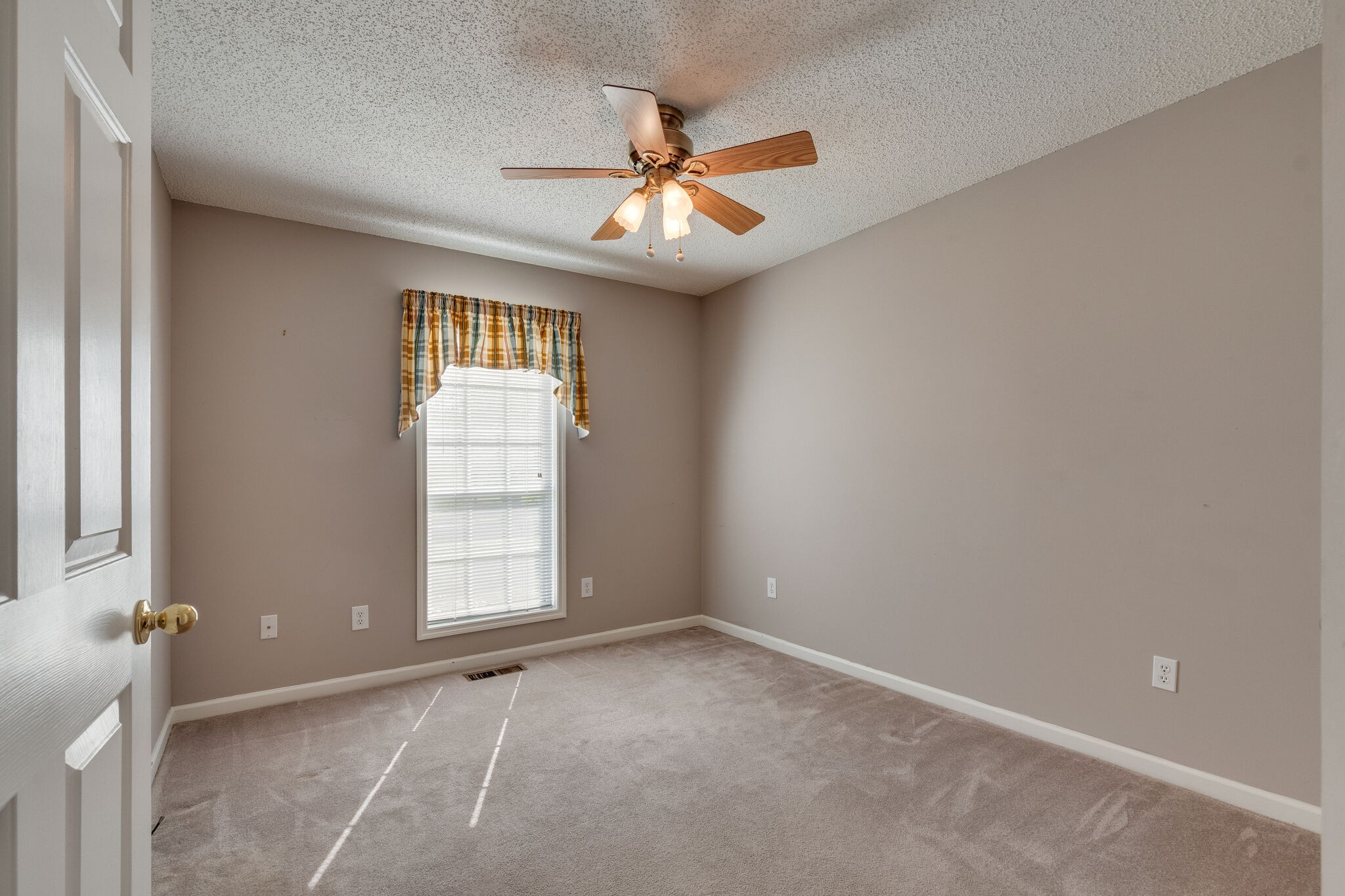 730 Abernathy Road Lynnville, TN 38472 - Photo 18 of 28 Gallery Image 18