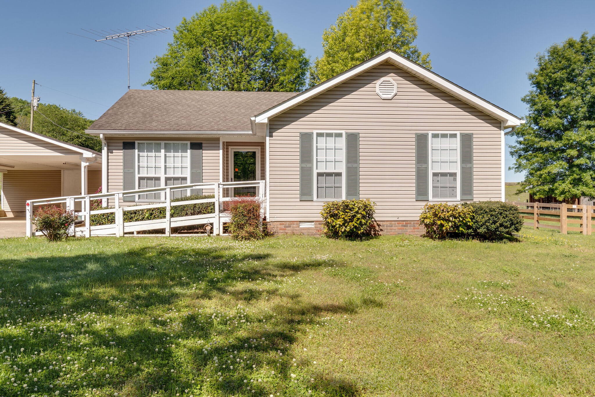730 Abernathy Road Lynnville, TN 38472 - Photo 4 of 28 Gallery Image 4
