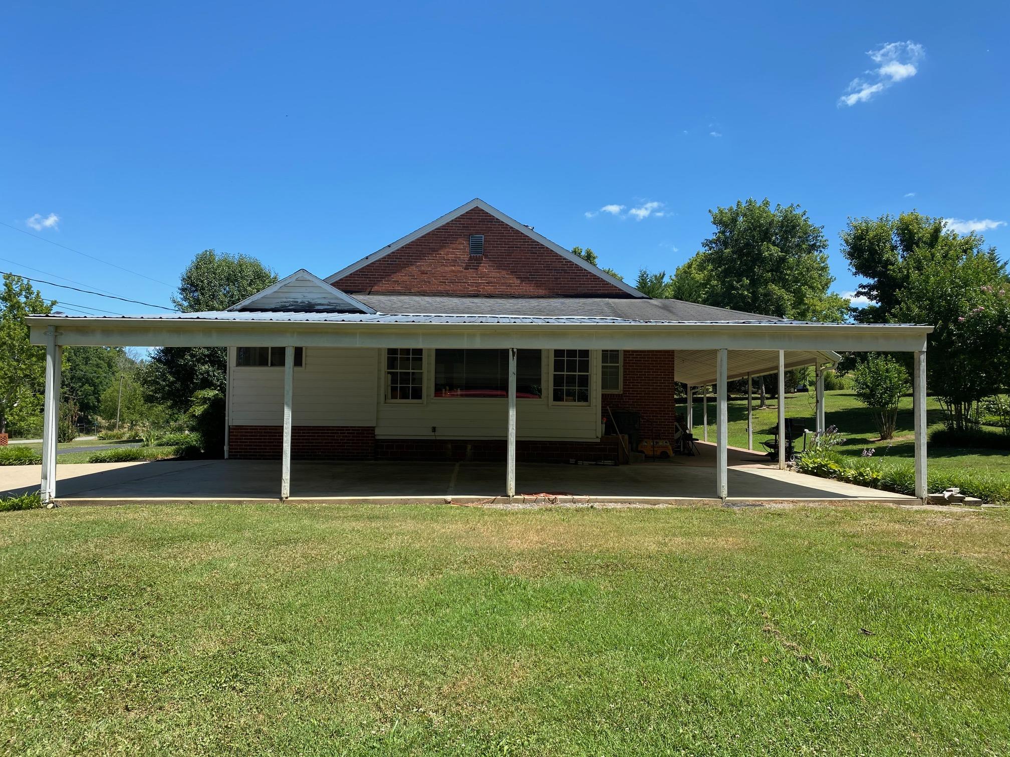 1336 George Malone Road Greeneville, TN 37745 - Photo 3 of 32 Castle Carport