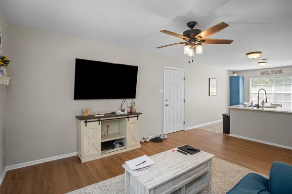 $90,000 | 2521 Pearl Street, Unit 102, Nacogdoches, TX 75965