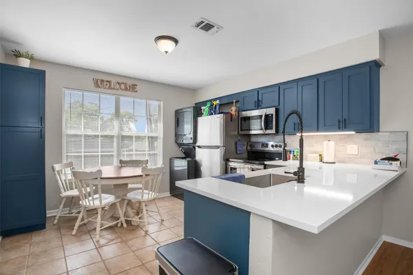 $90,000 | 2521 Pearl Street, Unit 102, Nacogdoches, TX 75965