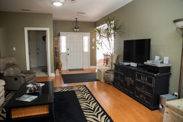 9880 Merritt Court Fairhope, AL 36532 - Photo 2 of 26 Entry