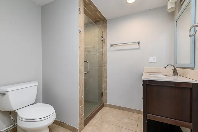 $435,000 | 11911 North Charlotte Street, Kansas City, MO 64155