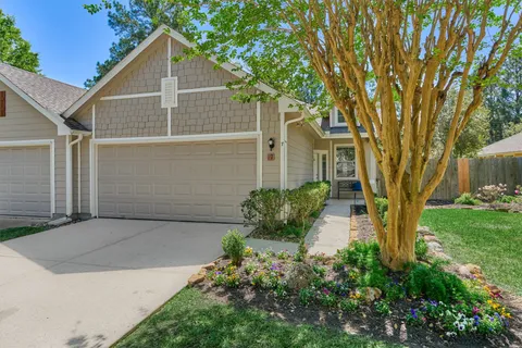 $250,000 | 7 Greenwich Place, Conroe, TX 77384
