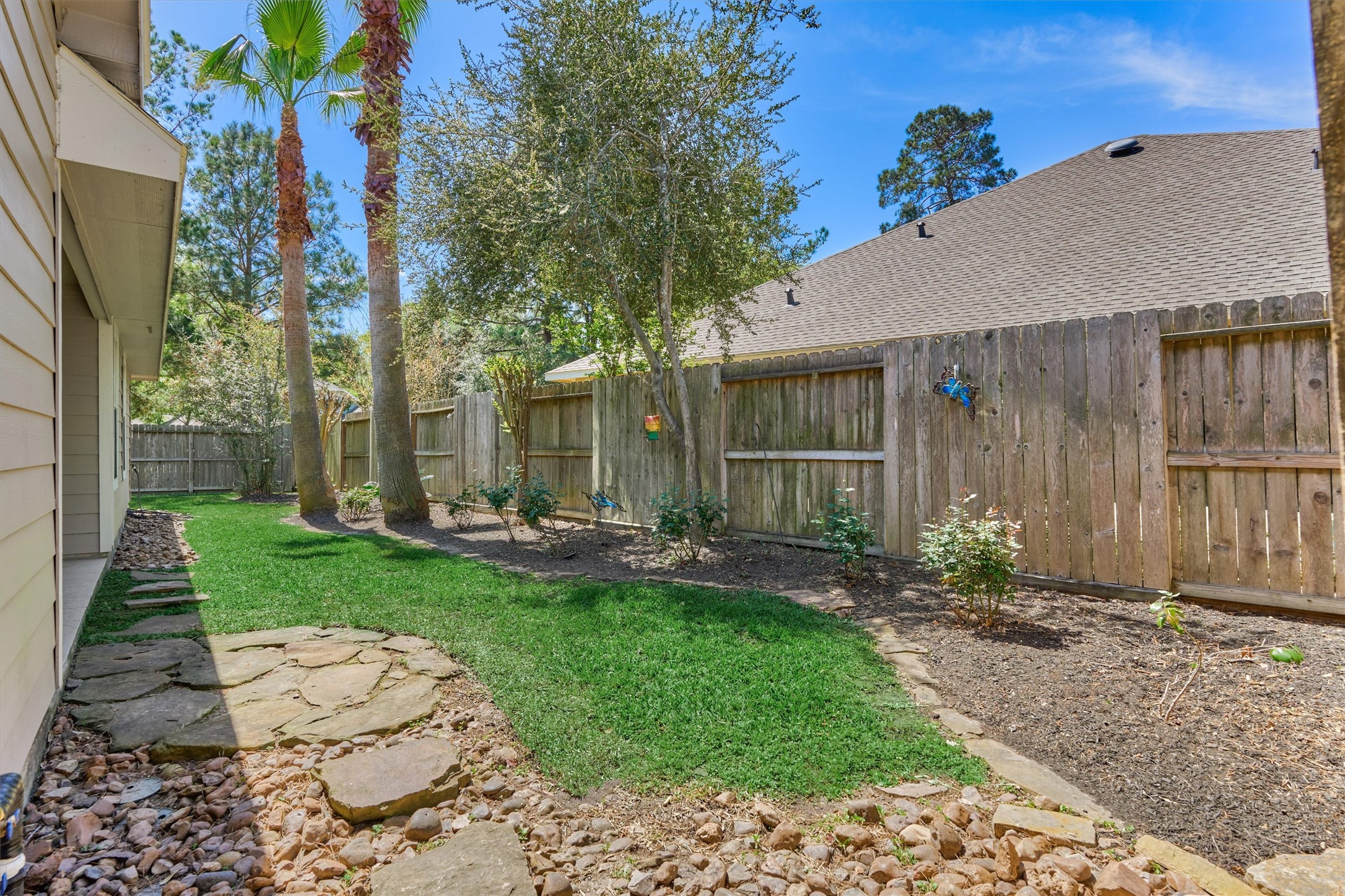 7 Greenwich Place Conroe, TX 77384 - Photo 19 of 28