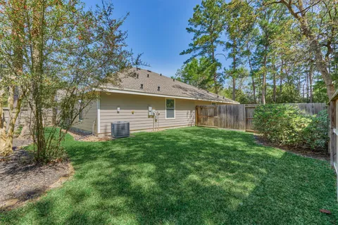 $250,000 | 7 Greenwich Place, Conroe, TX 77384