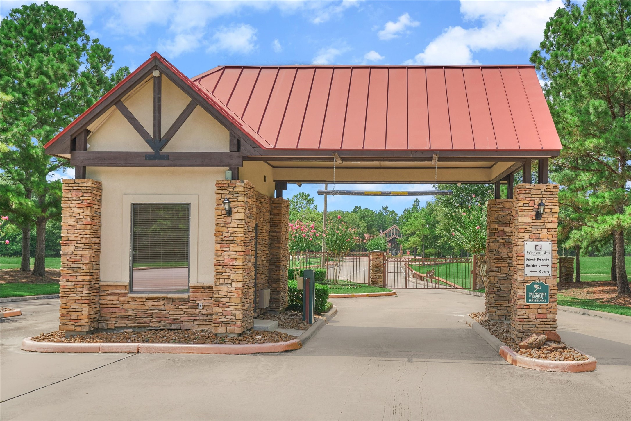 7 Greenwich Place Conroe, TX 77384 - Photo 25 of 28