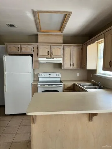 $775 | 1913 Villa Linda Avenue, Unit 4, Edinburg, TX 78541