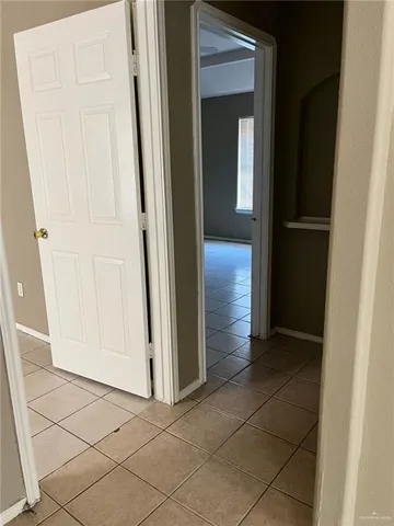 $775 | 1913 Villa Linda Avenue, Unit 4, Edinburg, TX 78541