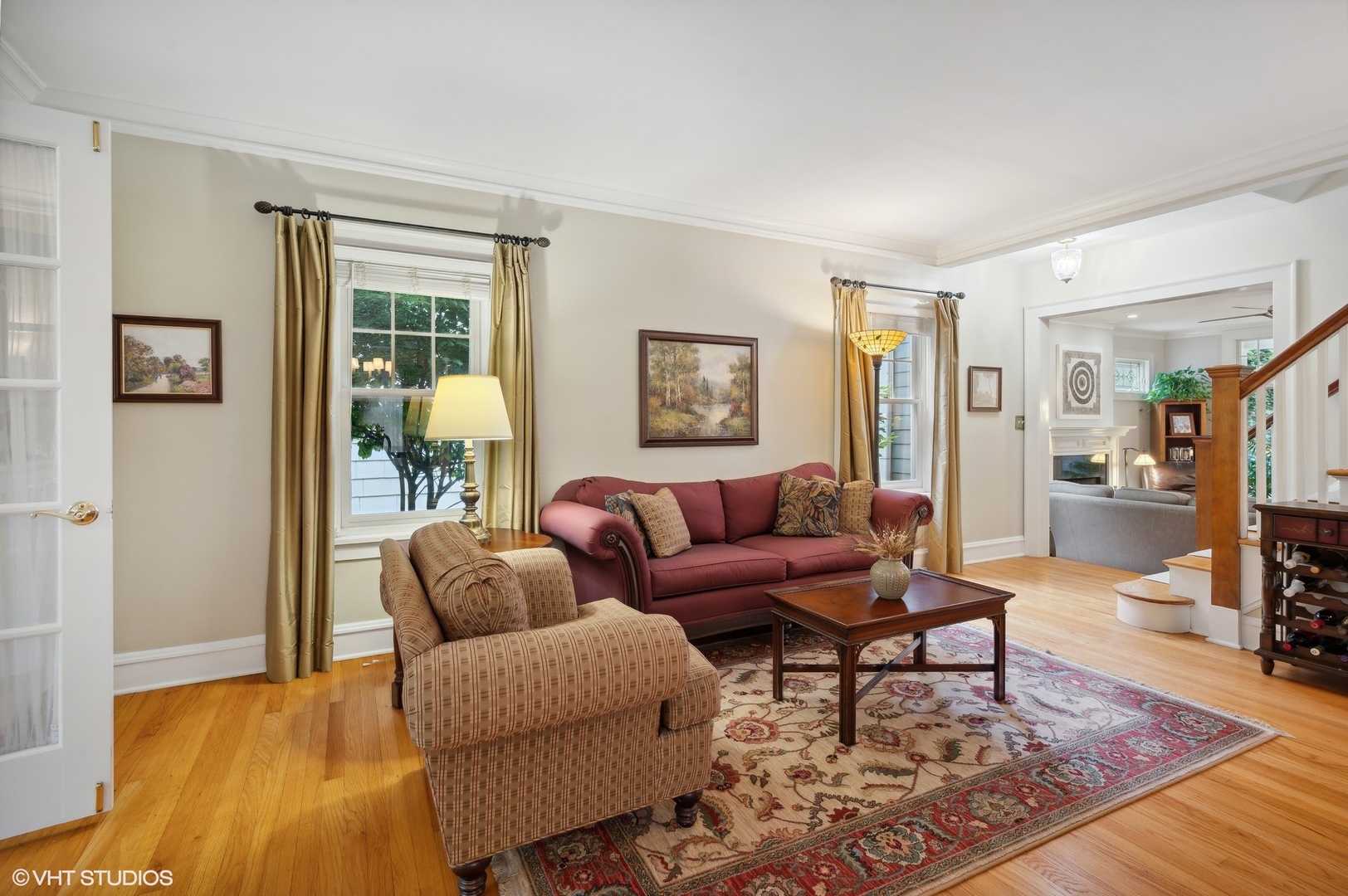 315 16th Street Wilmette, IL 60091 - Photo 15 of 31 a living room with furniture and a flat screen tv