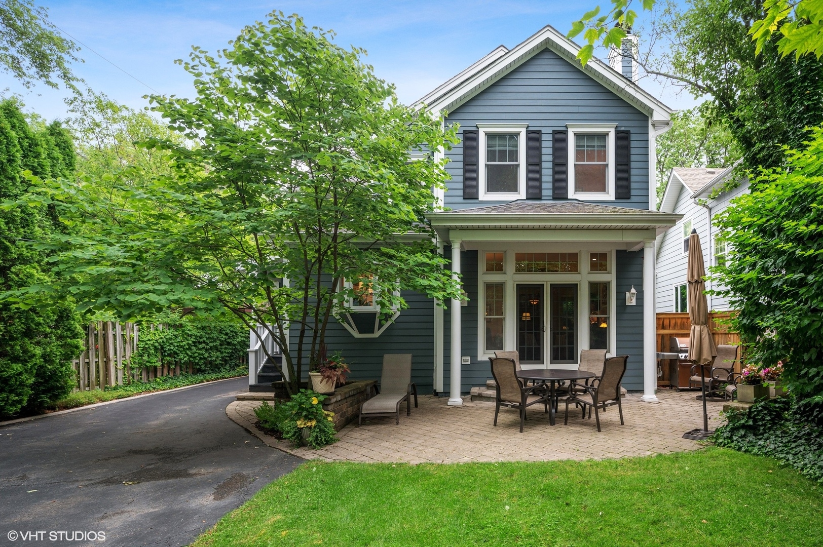 315 16th Street Wilmette, IL 60091 - Photo 26 of 31 a view of a house with a yard and sitting area