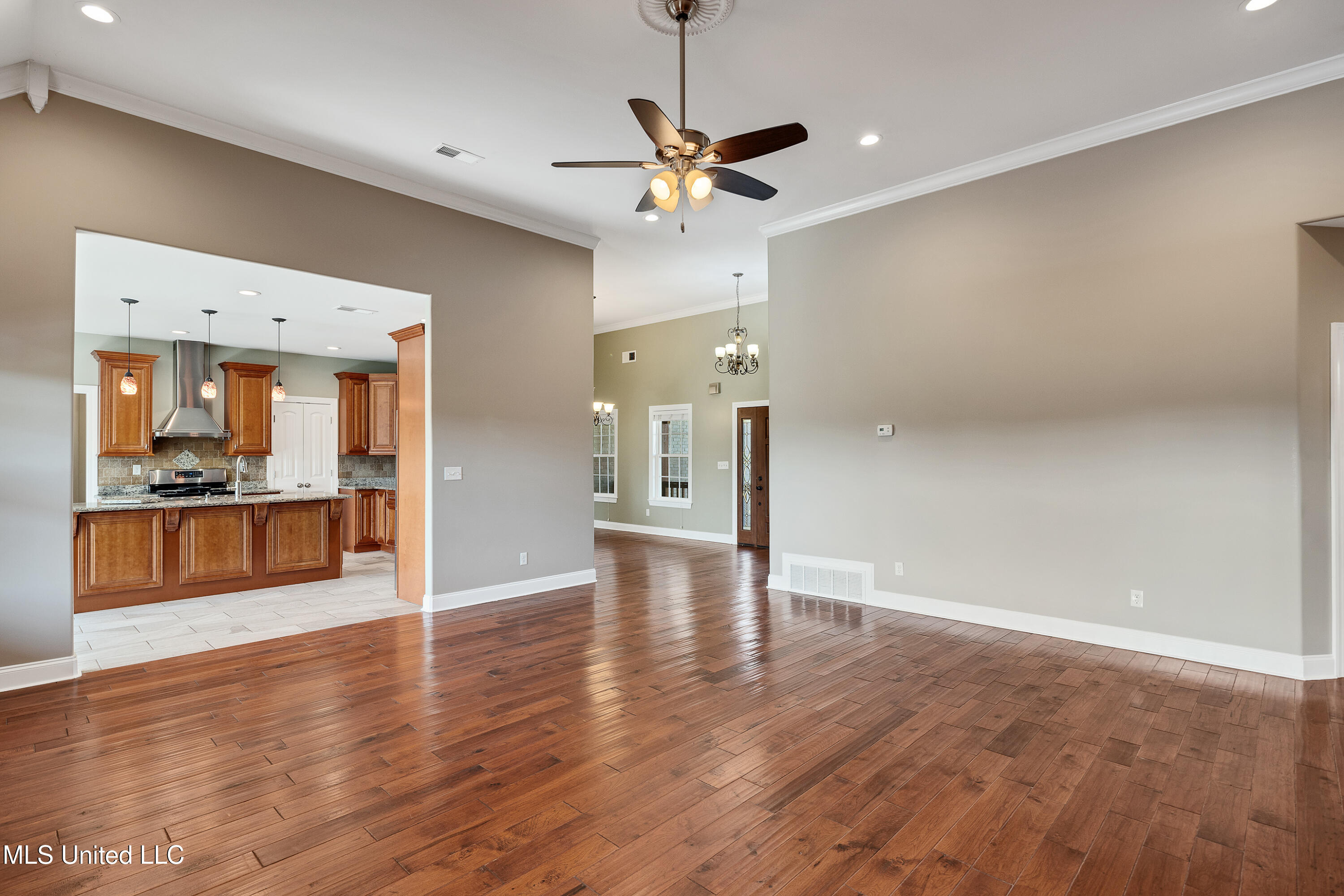 1778 Sunset Farms Drive Hernando, MS 38632 - Photo 12 of 64 *