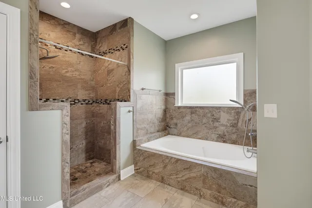 $910,000 | 1778 Sunset Farms Drive, Hernando, MS 38632