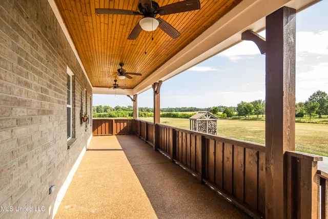 $910,000 | 1778 Sunset Farms Drive, Hernando, MS 38632