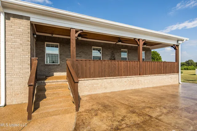 $910,000 | 1778 Sunset Farms Drive, Hernando, MS 38632