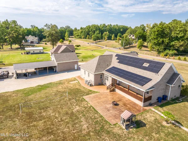 $899,990 | 1778 Sunset Farms Drive, Hernando, MS 38632