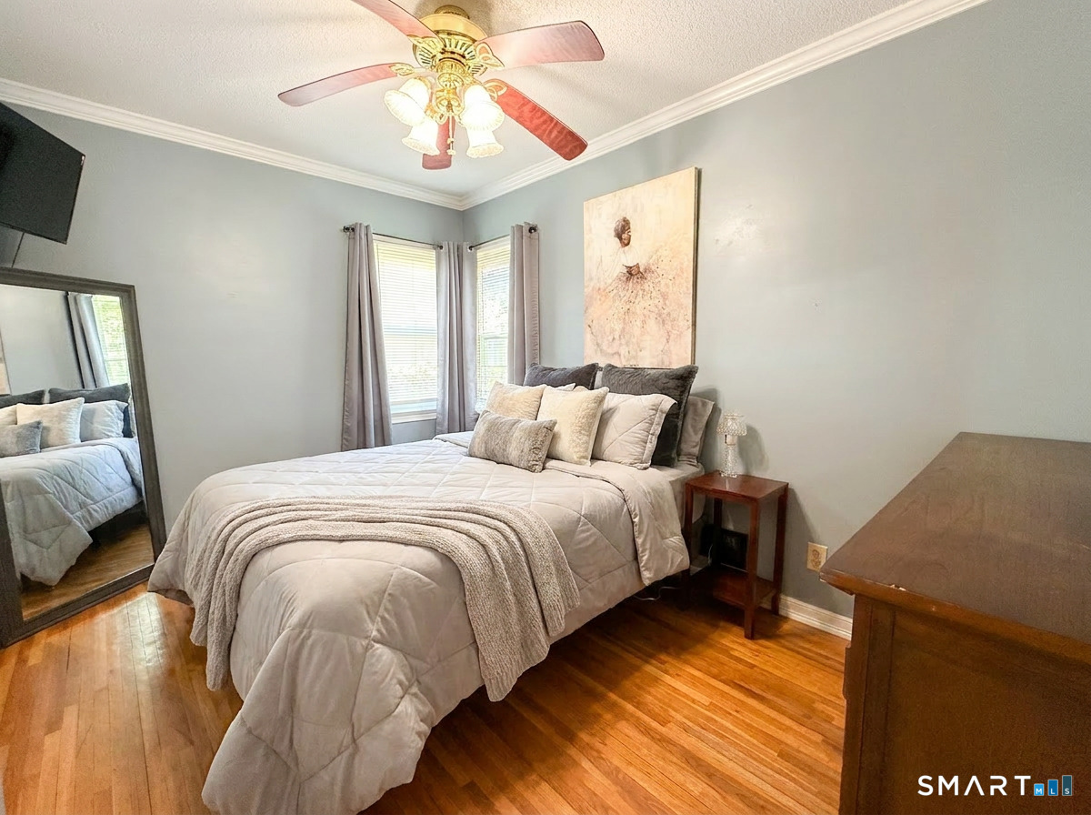 33 Salem Road East Hartford, CT 06118 - Photo 11 of 24