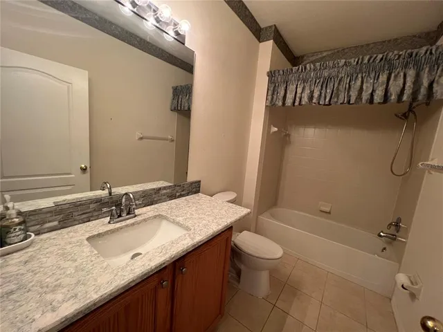 $1,750 | 4665 Whispering Oaks Drive, North Port, FL 34287