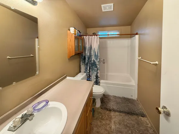 $224,500 | 81 Morrow Street, Endicott, WA 99125
