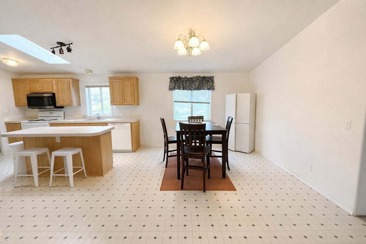 81 Morrow Street Endicott, WA 99125 - Photo 6 of 31