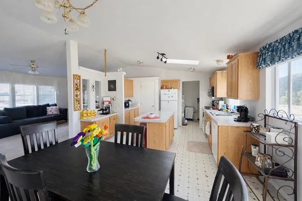 $224,500 | 81 Morrow Street, Endicott, WA 99125