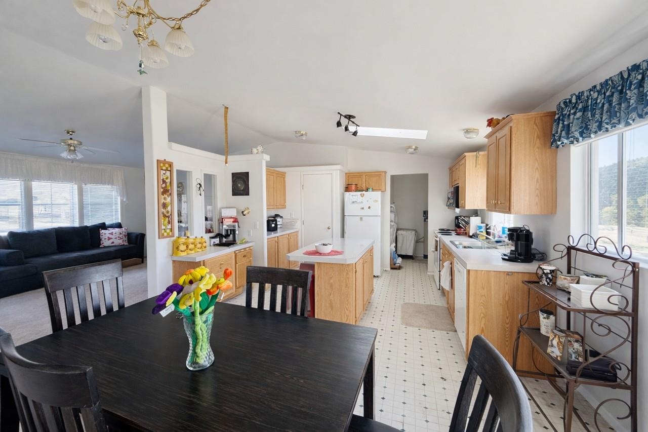 81 Morrow Street Endicott, WA 99125 - Photo 7 of 31