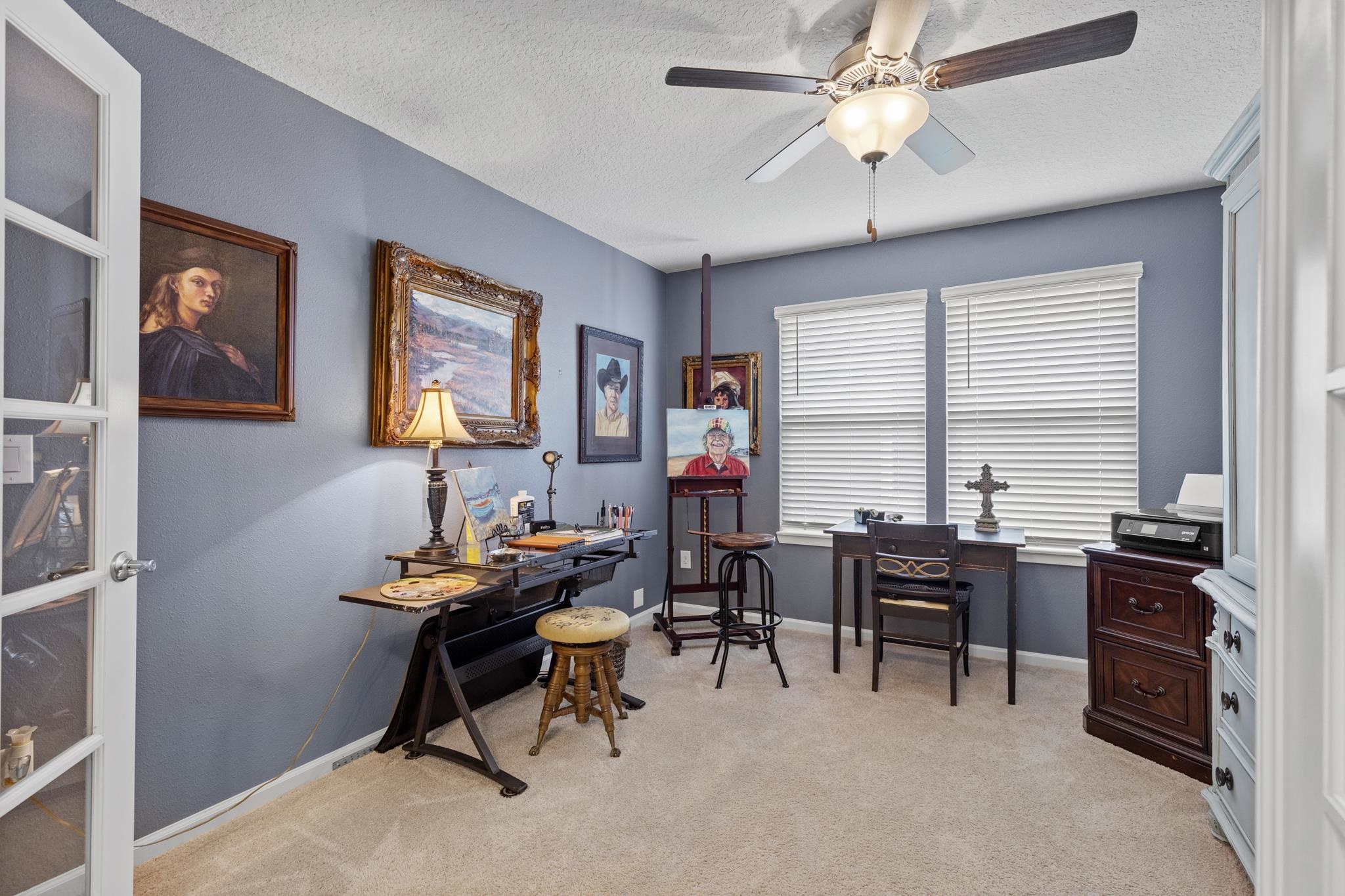 307 Palace Drive St. Augustine, FL 32084 - Photo 10 of 58 a room with furniture and window