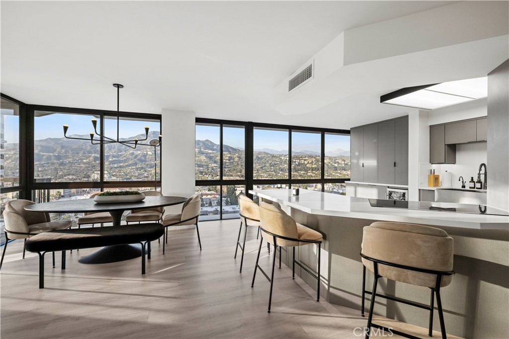 222 Monterey Road, Unit 1402 Glendale, CA 91206 - Photo 18 of 51