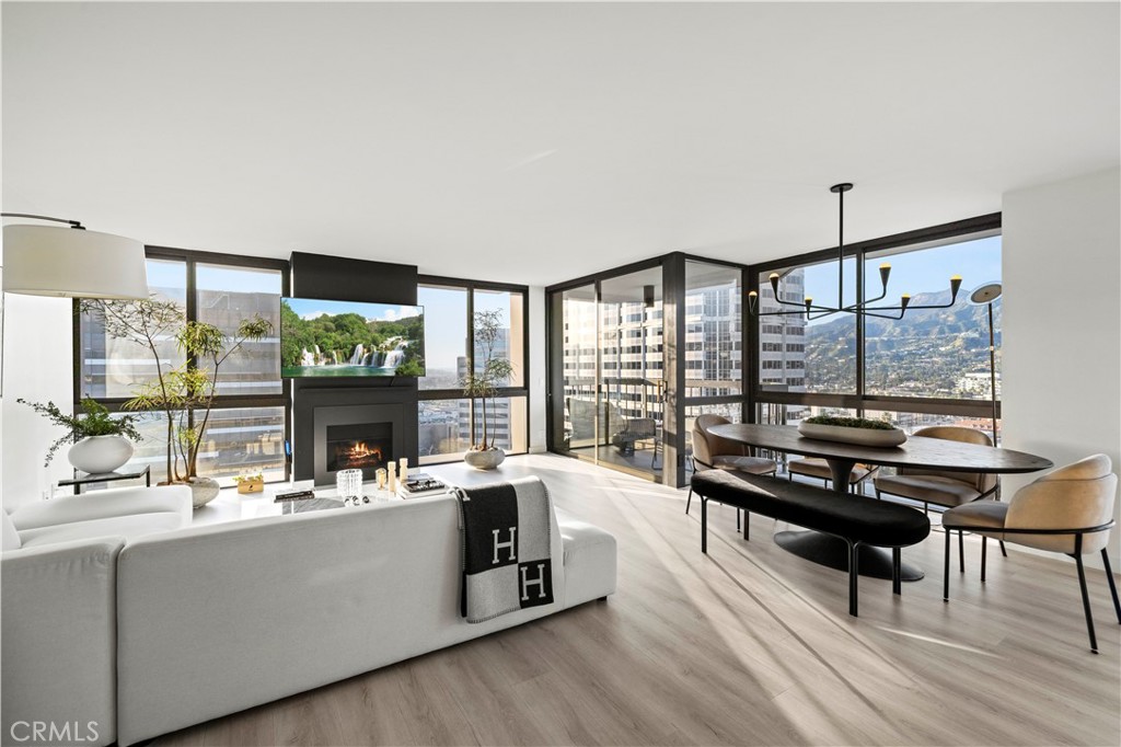 222 Monterey Road, Unit 1402 Glendale, CA 91206 - Photo 2 of 51