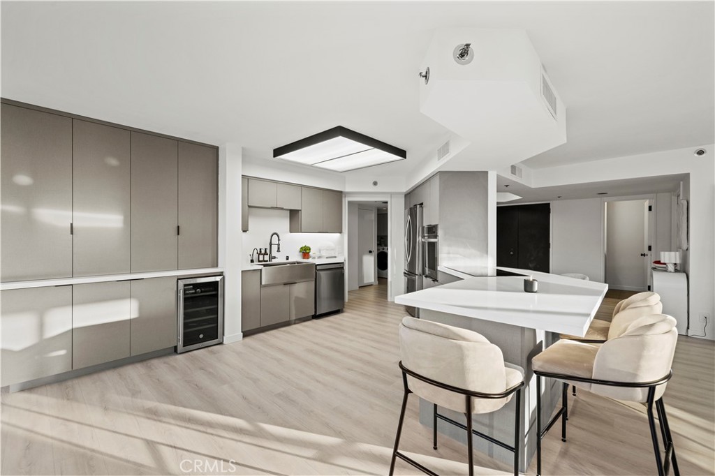 222 Monterey Road, Unit 1402 Glendale, CA 91206 - Photo 22 of 51