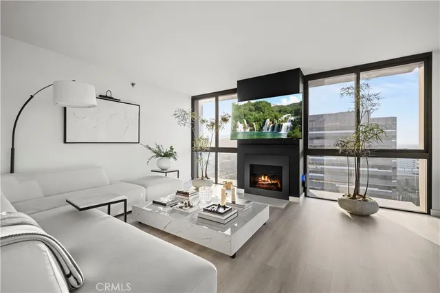 $1,395,000 | 222 Monterey Road, Unit 1402, Glendale, CA 91206
