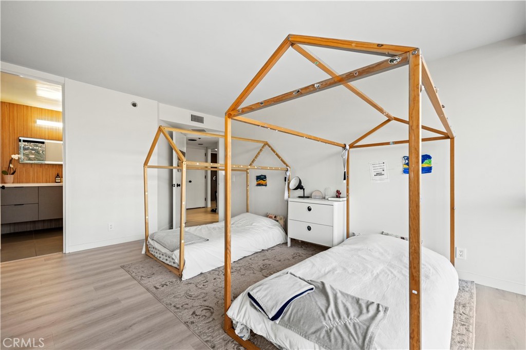 222 Monterey Road, Unit 1402 Glendale, CA 91206 - Photo 33 of 51