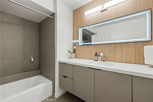 $1,395,000 | 222 Monterey Road, Unit 1402, Glendale, CA 91206