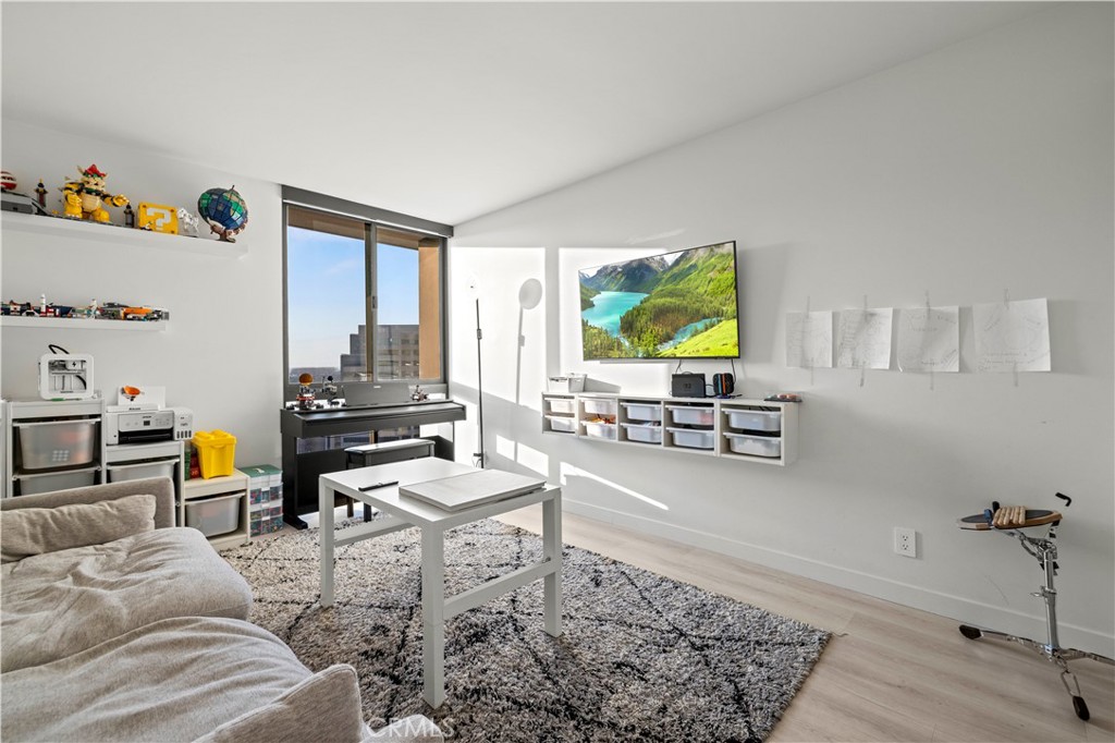 222 Monterey Road, Unit 1402 Glendale, CA 91206 - Photo 39 of 51