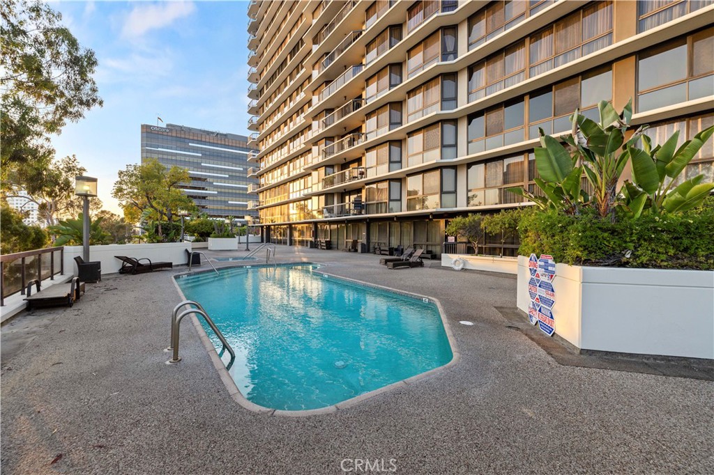 222 Monterey Road, Unit 1402 Glendale, CA 91206 - Photo 50 of 51