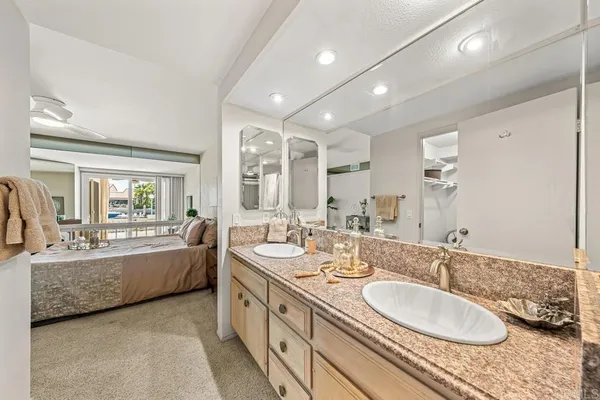 $1,660,000 | 85 Kingston Court South, Coronado, CA 92118