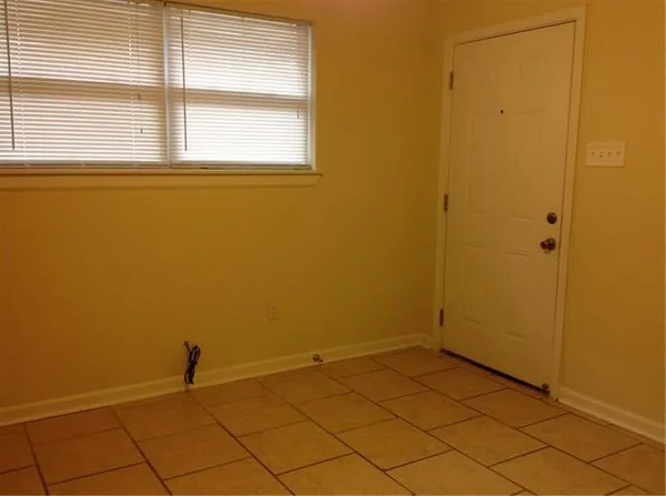 $1,200 | 4826 North Rampart Street, Unit 4826, New Orleans, LA 70117