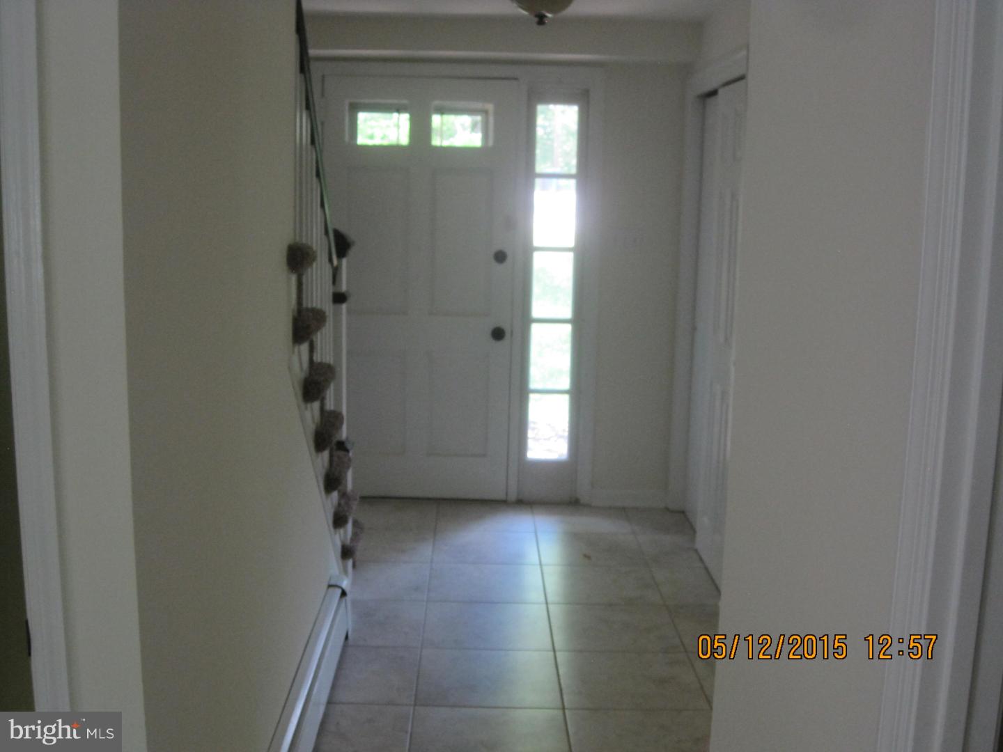 709 Kent Road Wallingford, PA 19086 - Photo 6 of 17 Foyer
