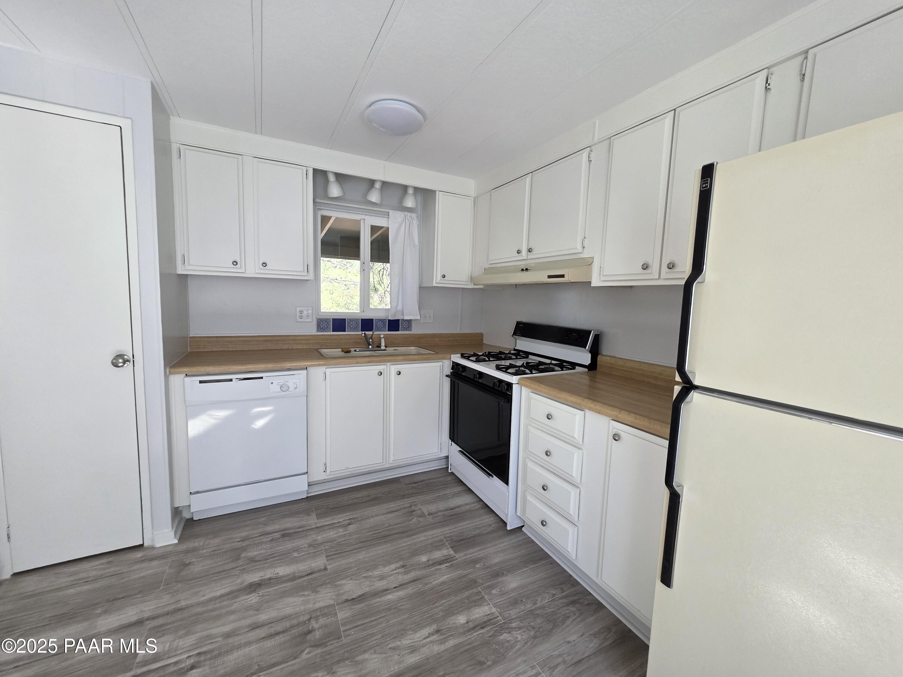 186 Oxbow Street Prescott, AZ 86305 - Photo 22 of 51 20250624_160200