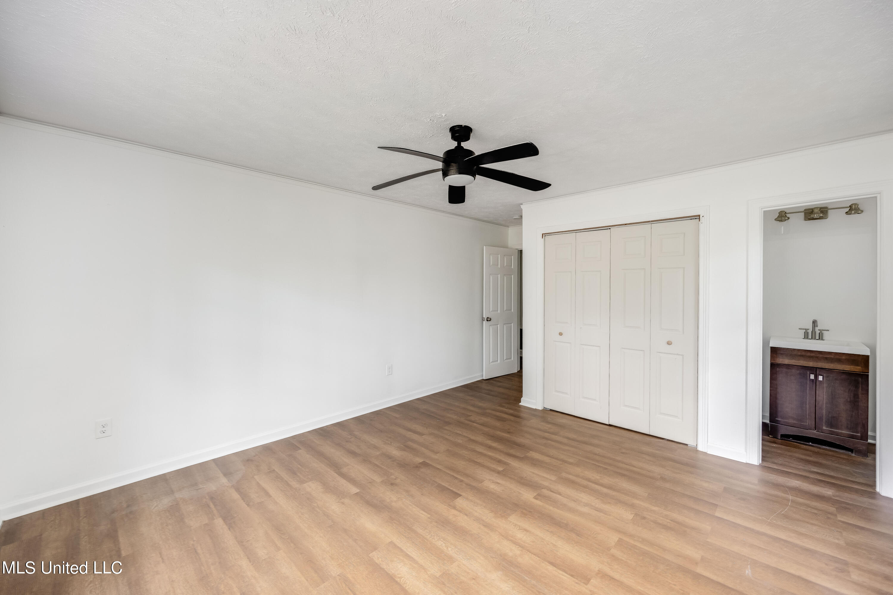 113 Lakeshore Road Jackson, MS 39212 - Photo 14 of 15 113 Lakeshore-21