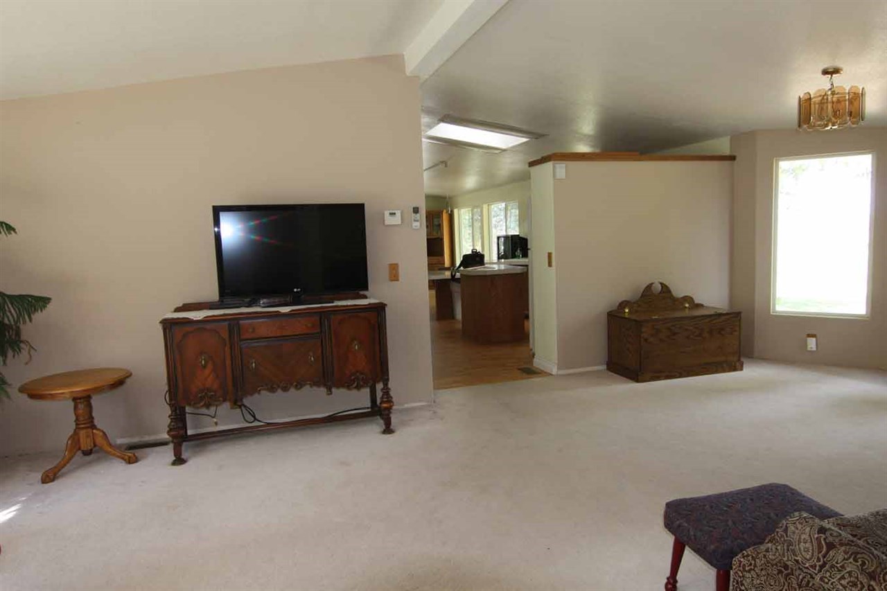 11002 Westside Calispel Road Usk, WA 99180 - Photo 28 of 39