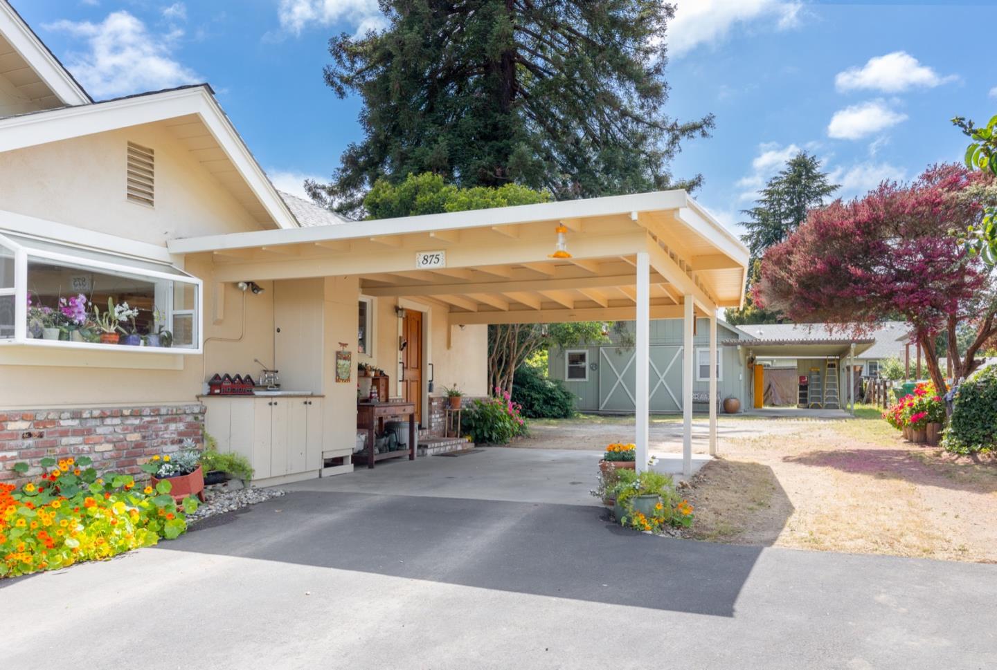 875 Amesti Road Watsonville, CA 95076 - Photo 4 of 52 a view of a building with sitting area