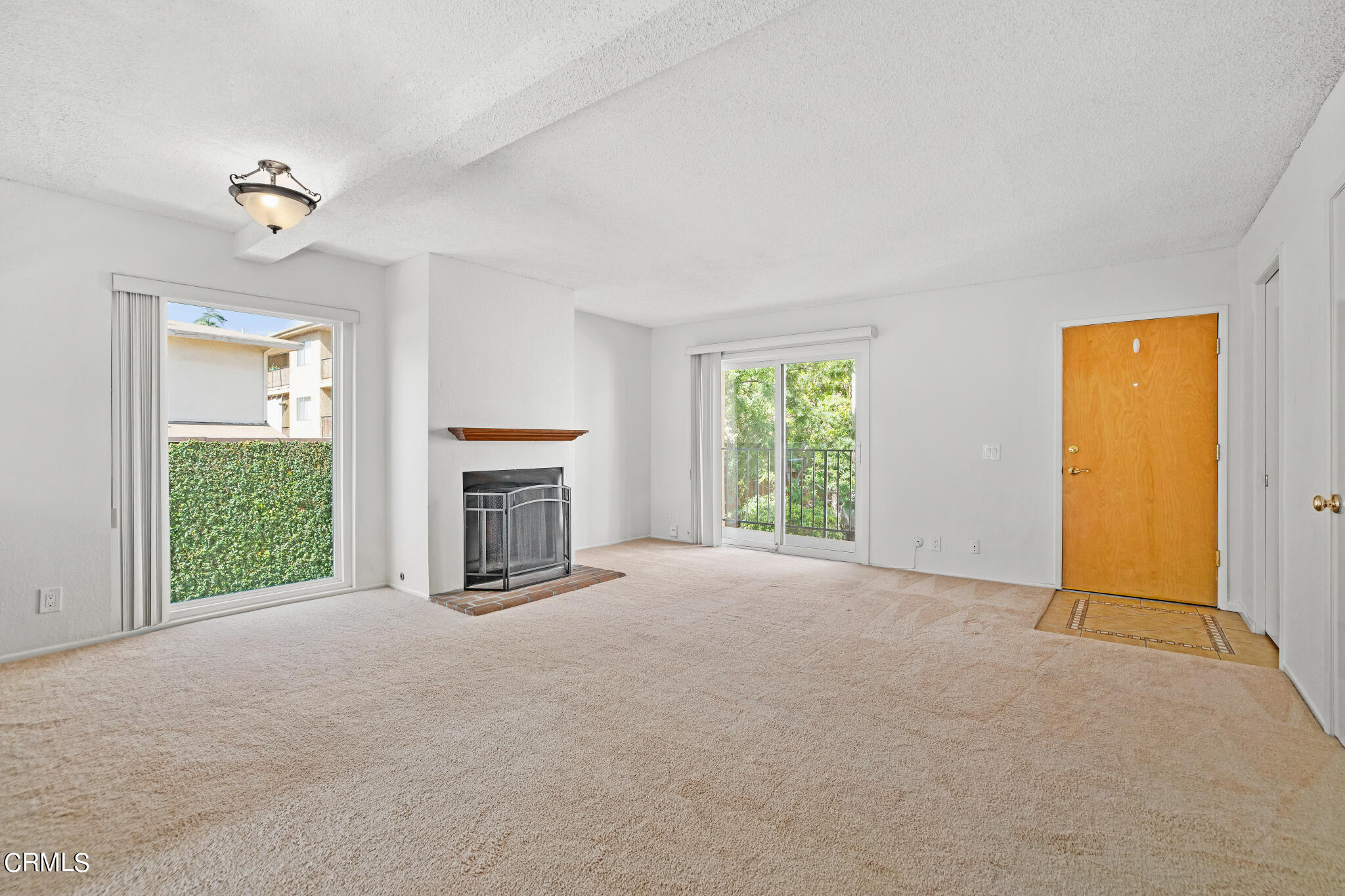 2429 Oswego Street, Unit D Pasadena, CA 91107 - Photo 7 of 19 2429 Oswego Street _D_8