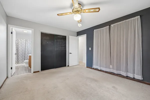 $415,000 | 146 South Anderson Road, New Lenox, IL 60451