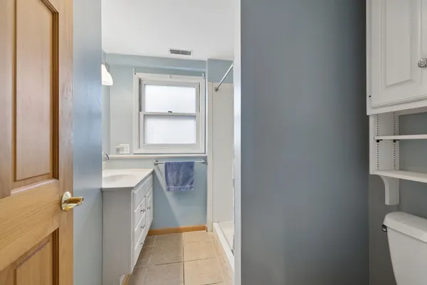 $415,000 | 146 South Anderson Road, New Lenox, IL 60451